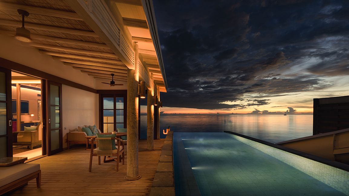 Sunset Water Pool Villa w/Slide